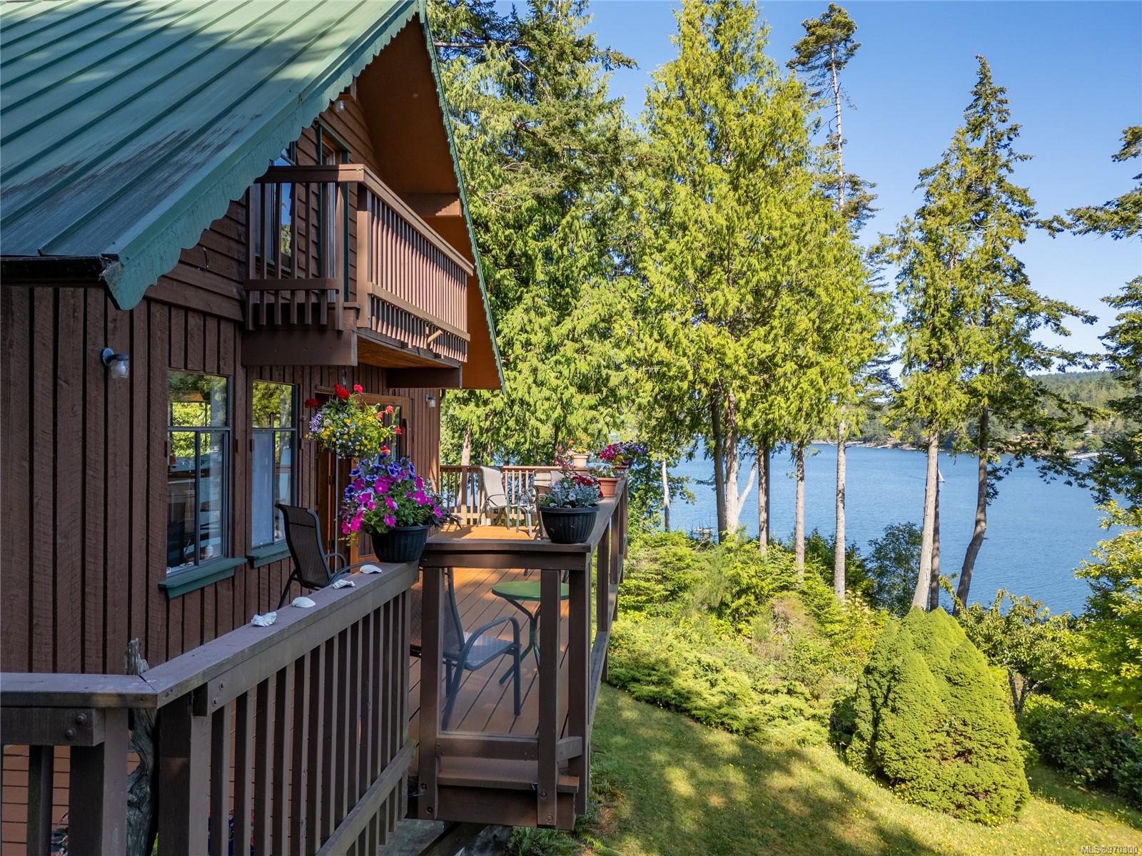 8820 Canal Rd, Pender Island, British Columbia V0N2M3 Sold History